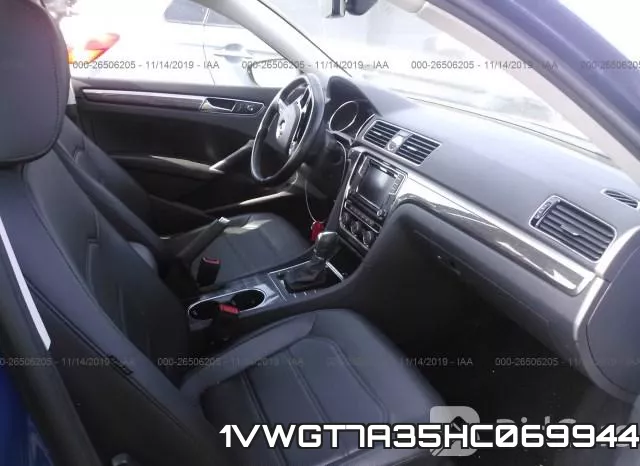 1VWGT7A35HC069944_5.webp