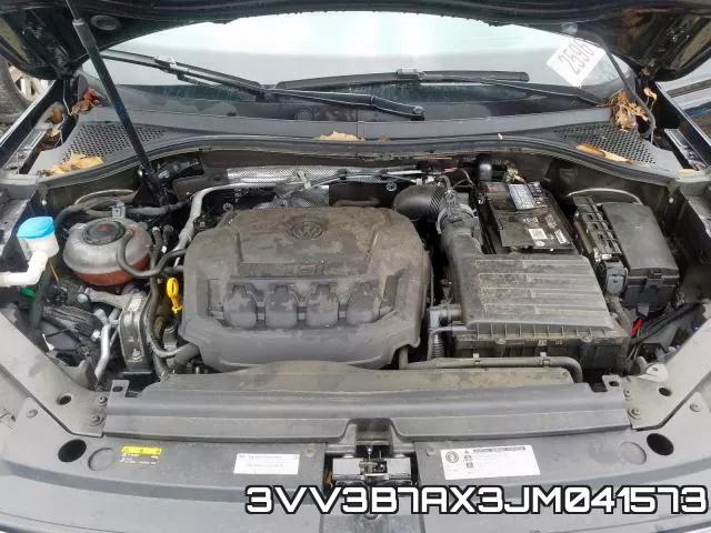 3VV3B7AX3JM041573_7.webp