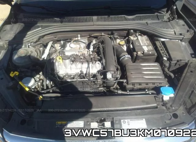 3VWC57BU3KM070922_10.webp