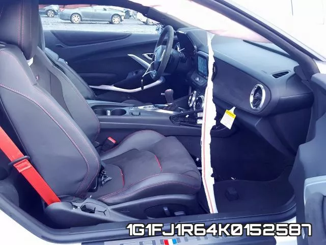 1G1FJ1R64K0152587_5.webp
