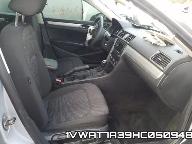1VWAT7A39HC050948_5.webp