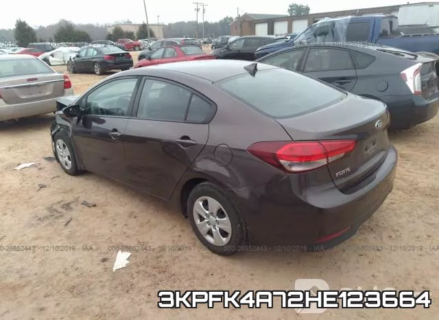 3KPFK4A72HE123664_3.webp
