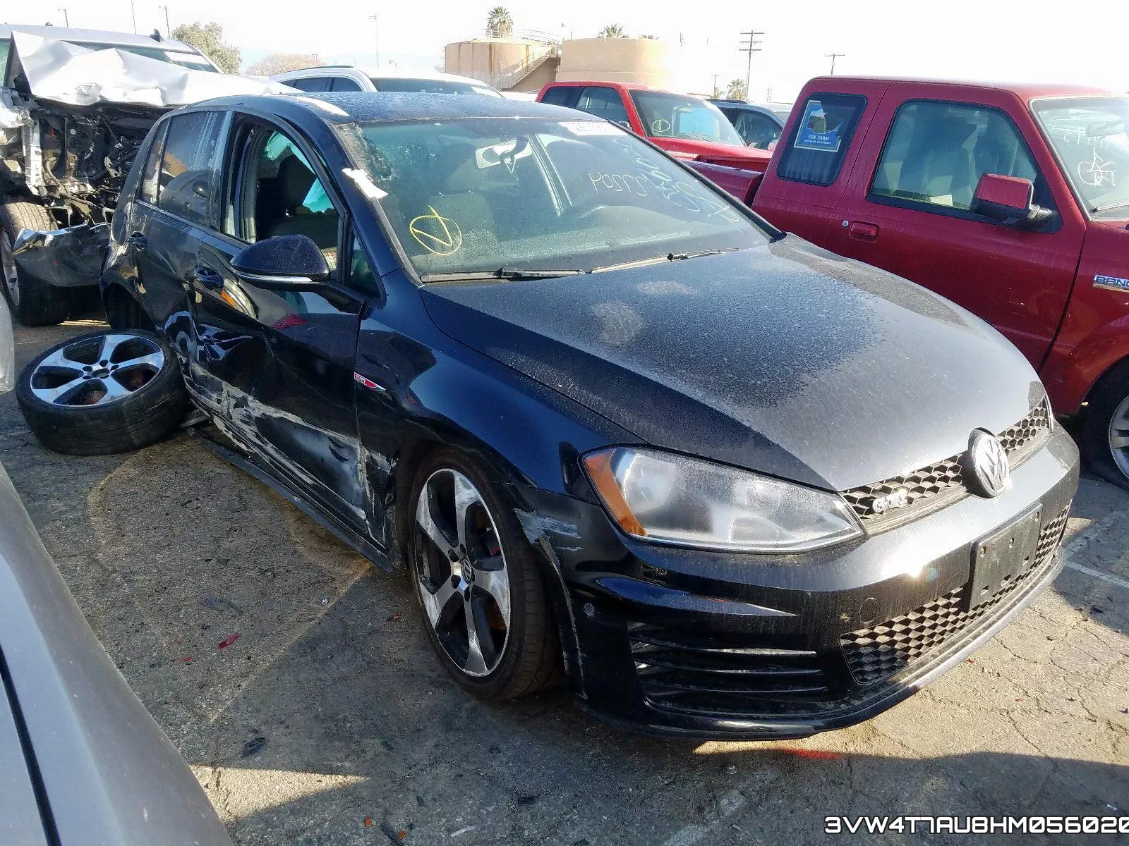 3VW4T7AU8HM056020_1.webp