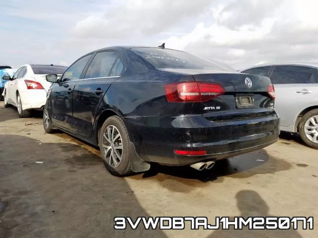 3VWDB7AJ1HM250171_3.webp