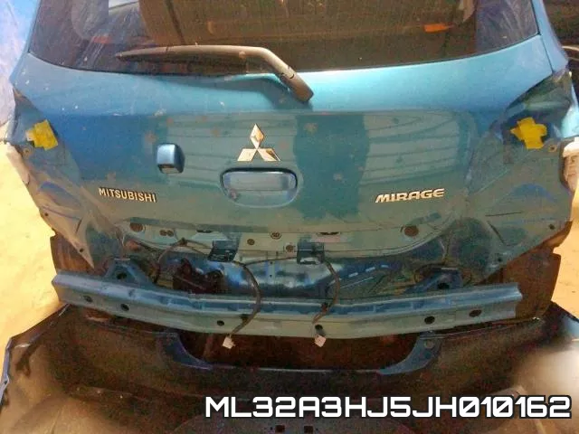 ML32A3HJ5JH010162_9.webp