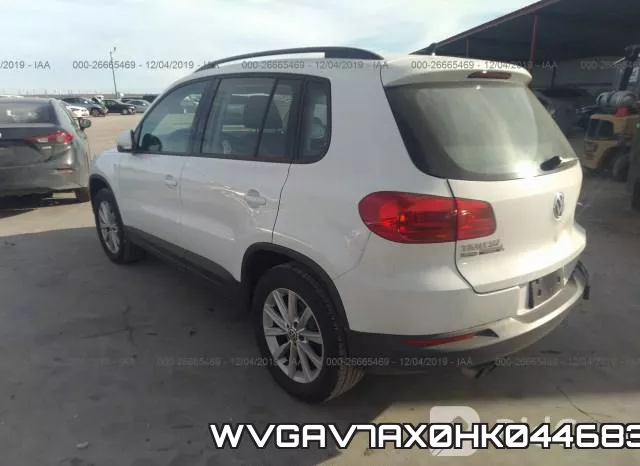 WVGAV7AX0HK044683_3.webp