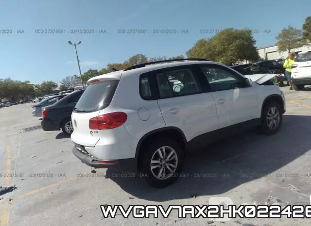 WVGAV7AX2HK022426_4.webp