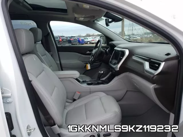 1GKKNMLS9KZ119232_5.webp