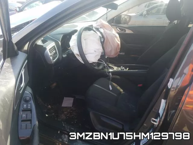 3MZBN1U75HM129798_9.webp