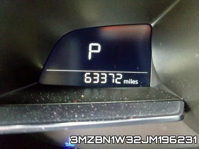 3MZBN1W32JM196231_8.webp