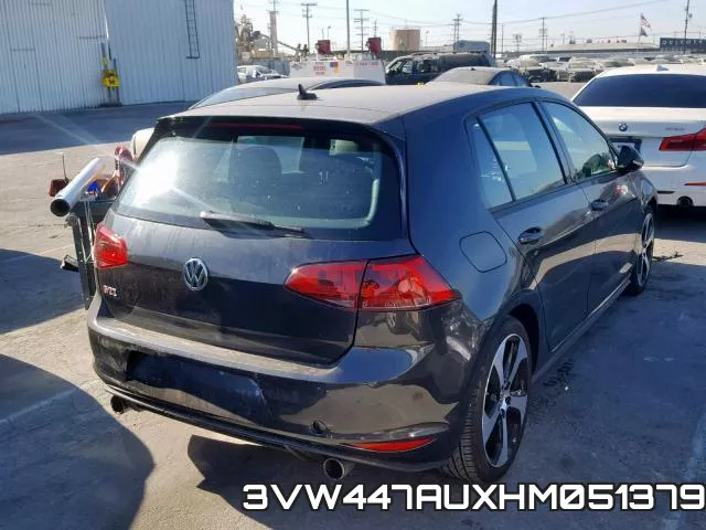 3VW447AUXHM051379