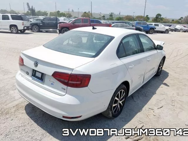 3VWDB7AJ9HM360742_4.webp