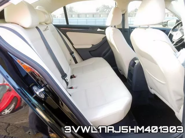 3VWL17AJ5HM401303_6.webp