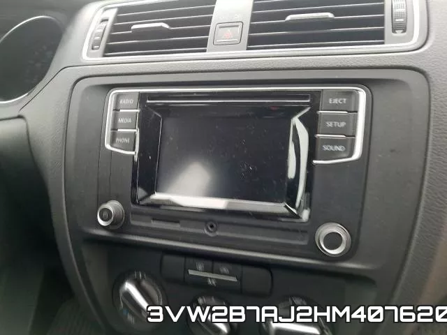 3VW2B7AJ2HM407620_9.webp