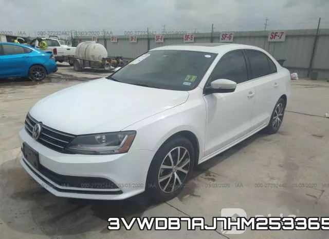 3VWDB7AJ7HM253365_2.webp