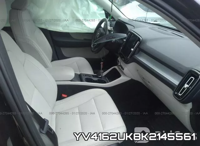 YV4162UK8K2145561_5.webp