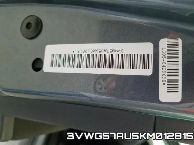 3VWG57AU5KM012815