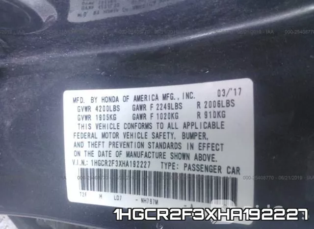 1HGCR2F3XHA192227_9.webp