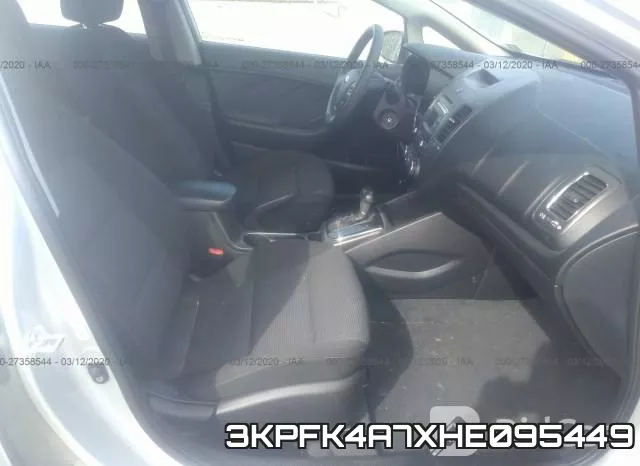3KPFK4A7XHE095449_5.webp