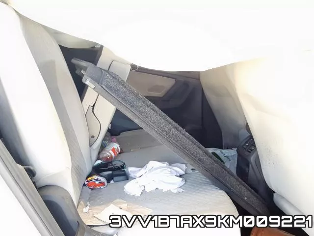 3VV1B7AX9KM009221_6.webp