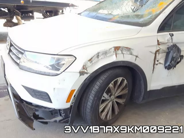 3VV1B7AX9KM009221_9.webp