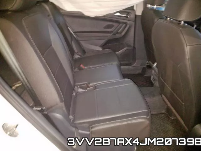 3VV2B7AX4JM207398_6.webp