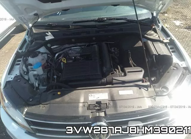 3VW2B7AJ8HM390211_10.webp