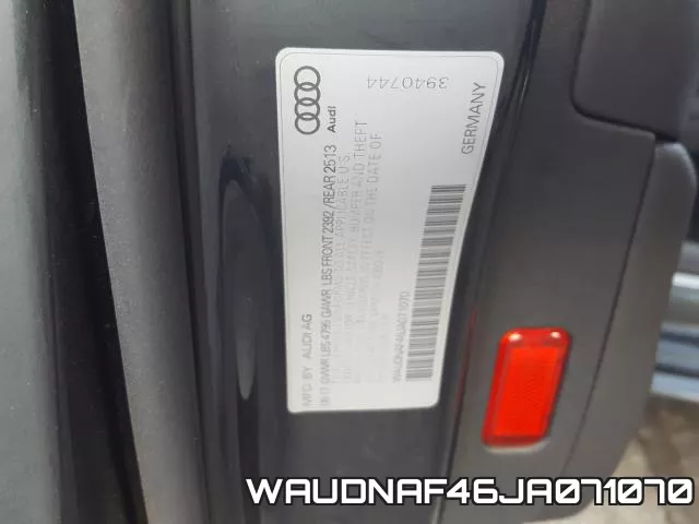 WAUDNAF46JA071070_10.webp