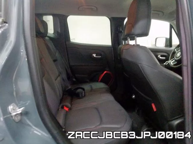 ZACCJBCB3JPJ00184_6.webp