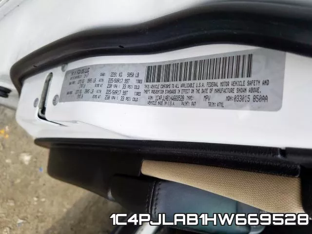 1C4PJLAB1HW669528_10.webp