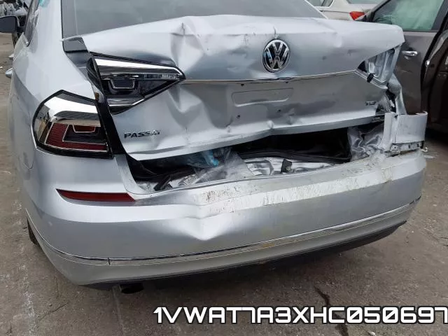 1VWAT7A3XHC050697_9.webp