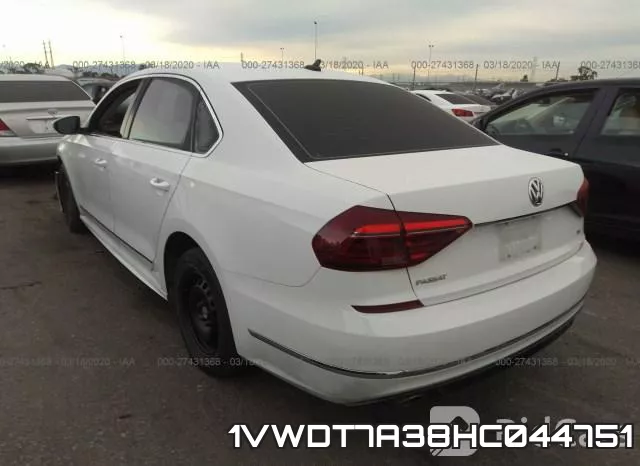 1VWDT7A38HC044751_3.webp