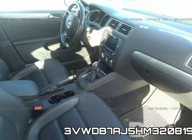 3VWDB7AJ5HM320819_5.webp
