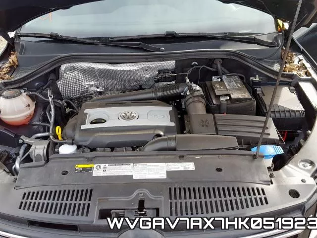 WVGAV7AX7HK051923_7.webp