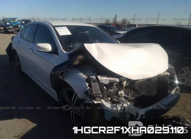 1HGCR2F1XHA029110_1.webp