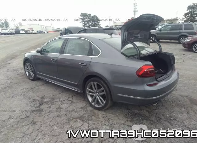 1VWDT7A39HC052096_3.webp