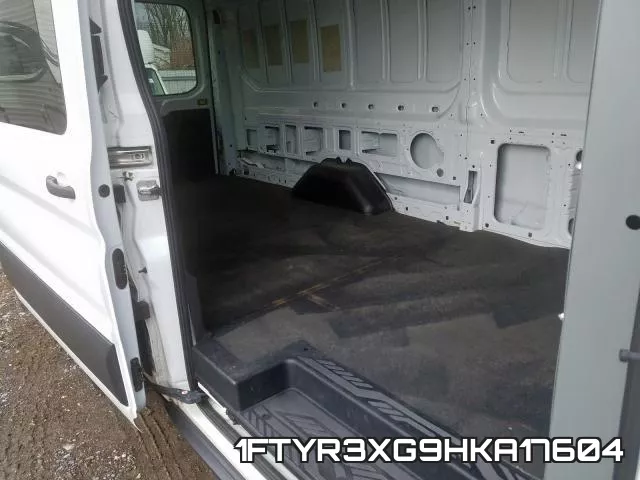1FTYR3XG9HKA17604_6.webp