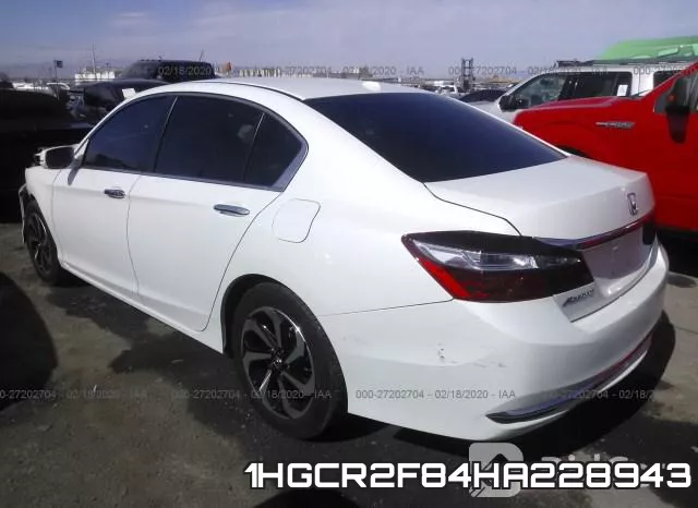 1HGCR2F84HA228943_3.webp