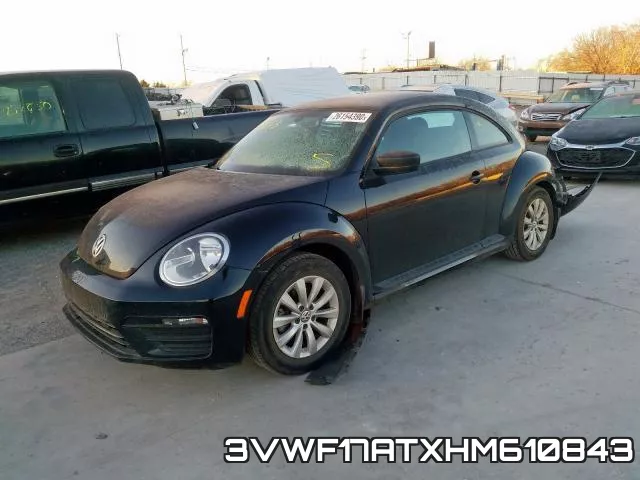 3VWF17ATXHM610843_2.webp