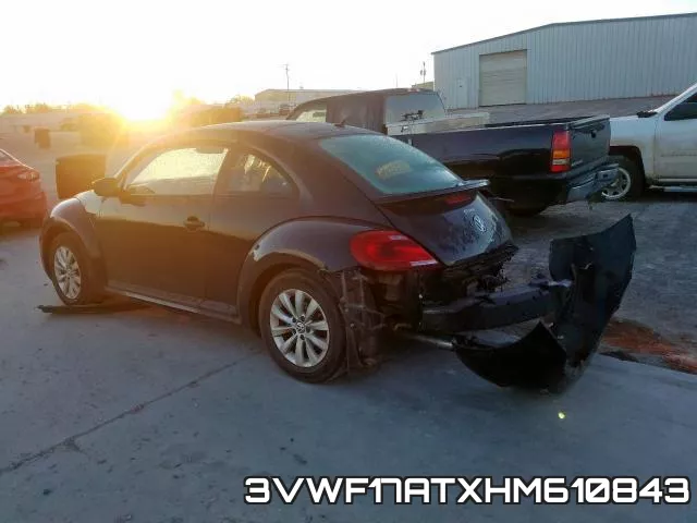 3VWF17ATXHM610843_3.webp