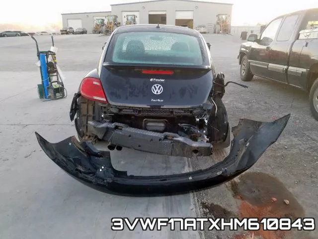 3VWF17ATXHM610843
