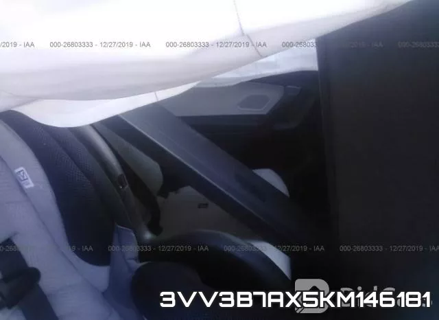 3VV3B7AX5KM146181_8.webp