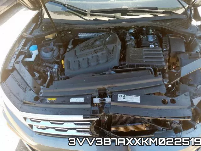 3VV3B7AXXKM022519_7.webp