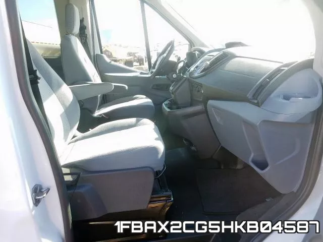 1FBAX2CG5HKB04587_5.webp