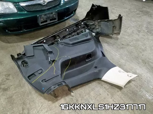 1GKKNXLS1HZ317717_9.webp
