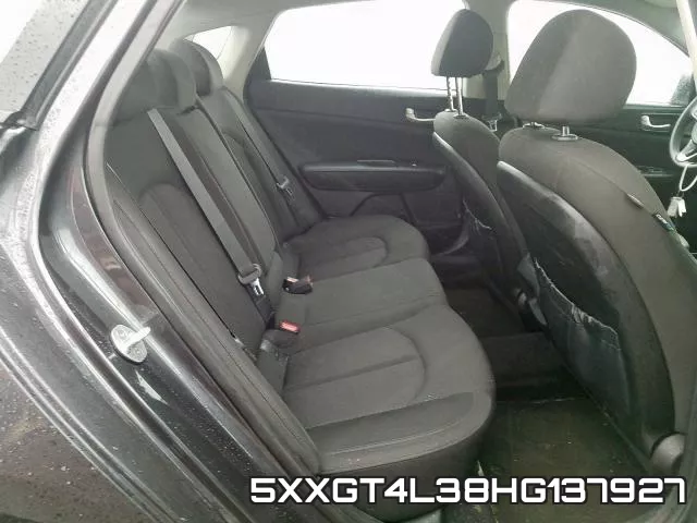 5XXGT4L38HG137927_6.webp