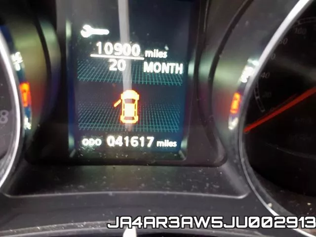 JA4AR3AW5JU002913_8.webp