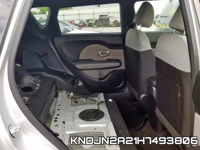 KNDJN2A21H7493806_6.webp