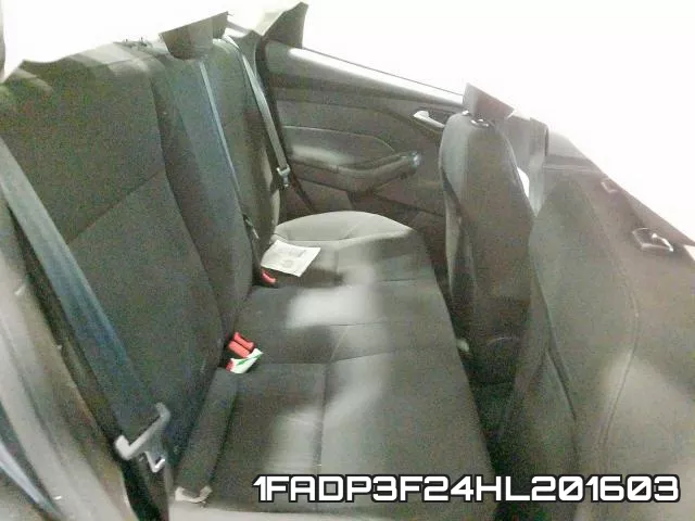 1FADP3F24HL201603_6.webp