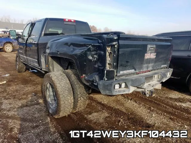 1GT42WEY3KF104432_3.webp